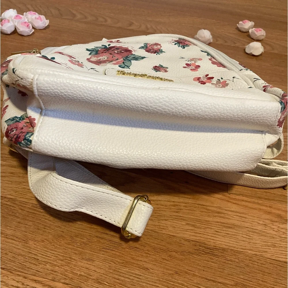 Juicy Mini Backpack🌹 - Picture 8 of 13